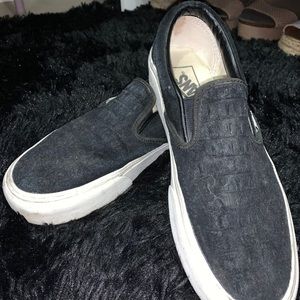 Black Vans